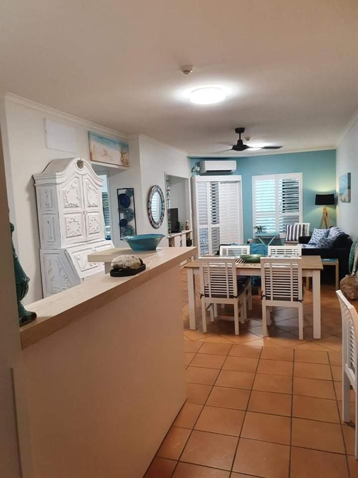 Casa Borghese Holiday Let Apartment Cairns Exterior photo