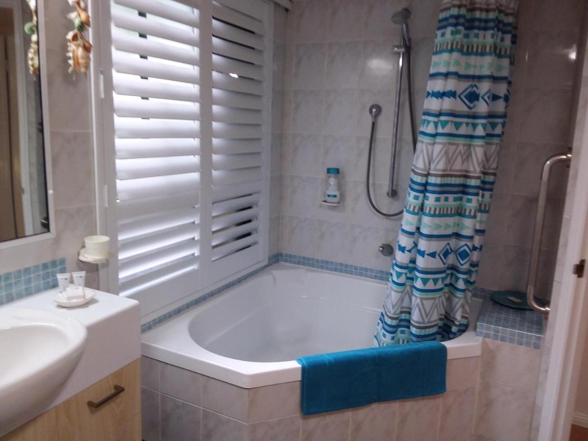 Casa Borghese Holiday Let Apartment Cairns Exterior photo